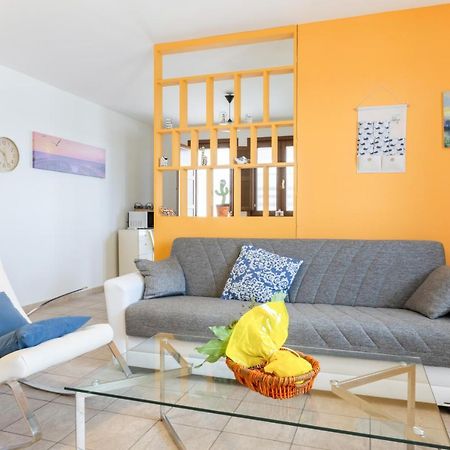 Apartmán Lecce Colorful Flat With Terrace & Parking Exteriér fotografie