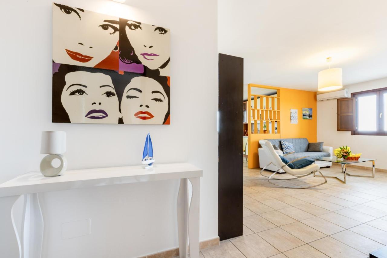 Apartmán Lecce Colorful Flat With Terrace & Parking Exteriér fotografie